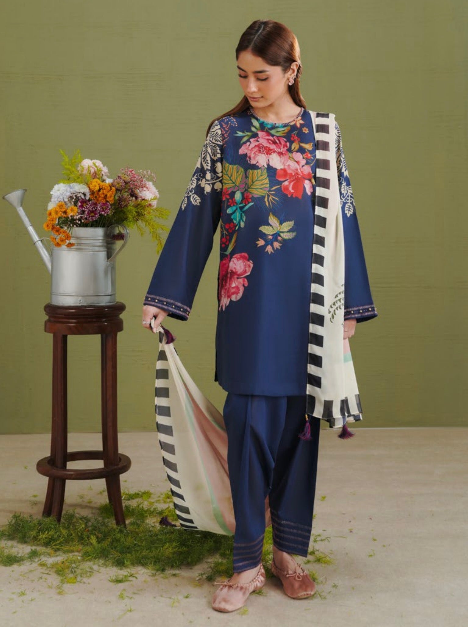 Coco Prints - Unstitched 3 Pcs | VERA-3B