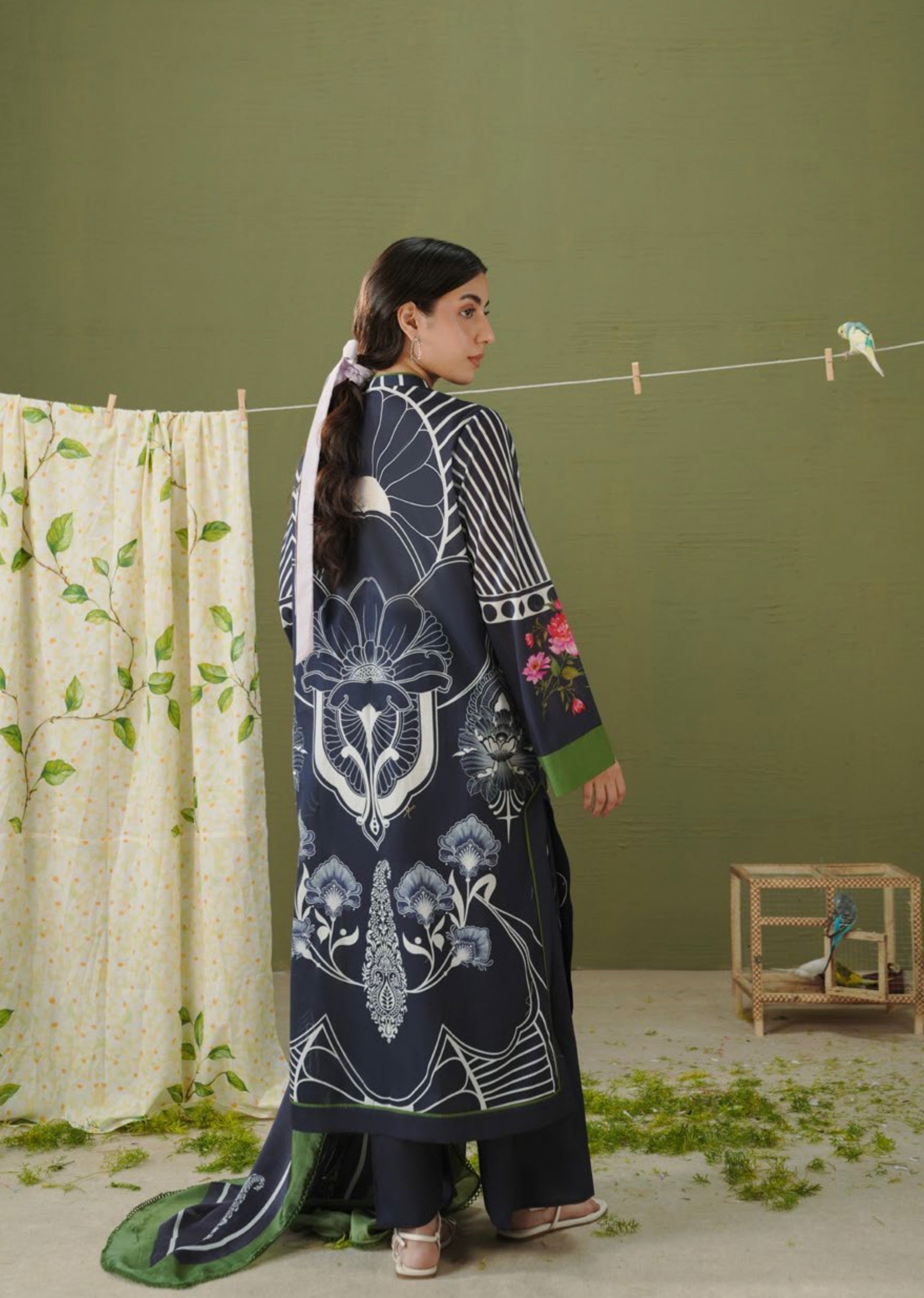 Coco Prints - Unstitched 3 Pcs | RAYA-10B